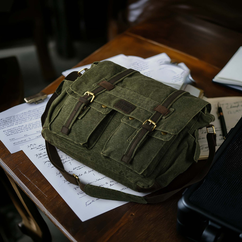 Canvas Messenger Shoulder Bag - Green