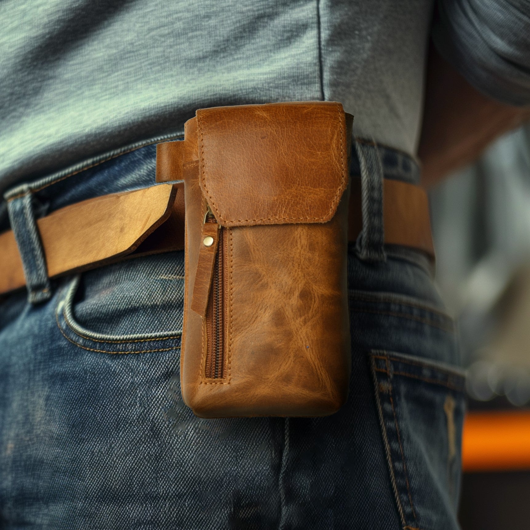 Leather Phone Holster Pouch - Tan