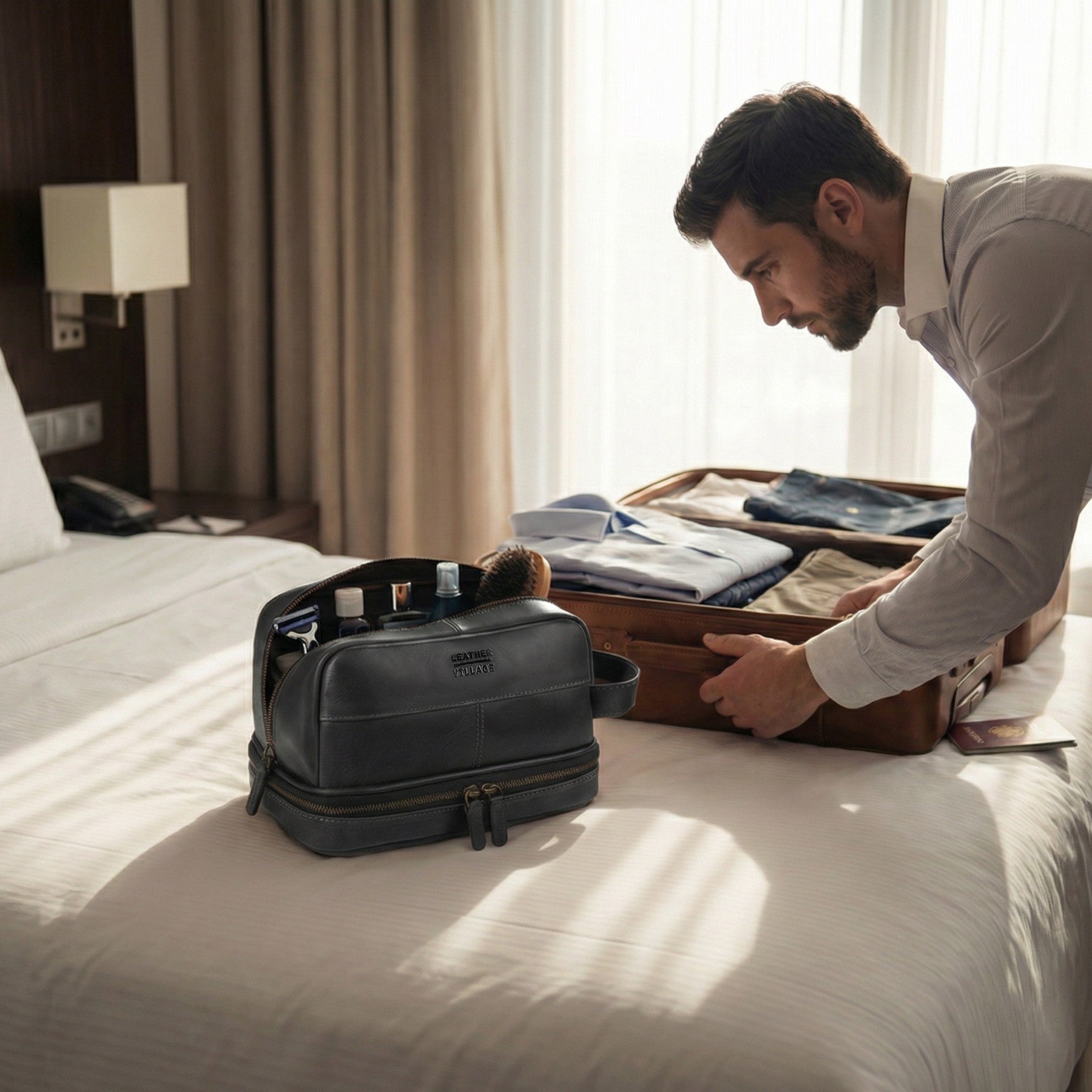 Leather Village Black Leather Travel Dopp Kit with Zipper Closure