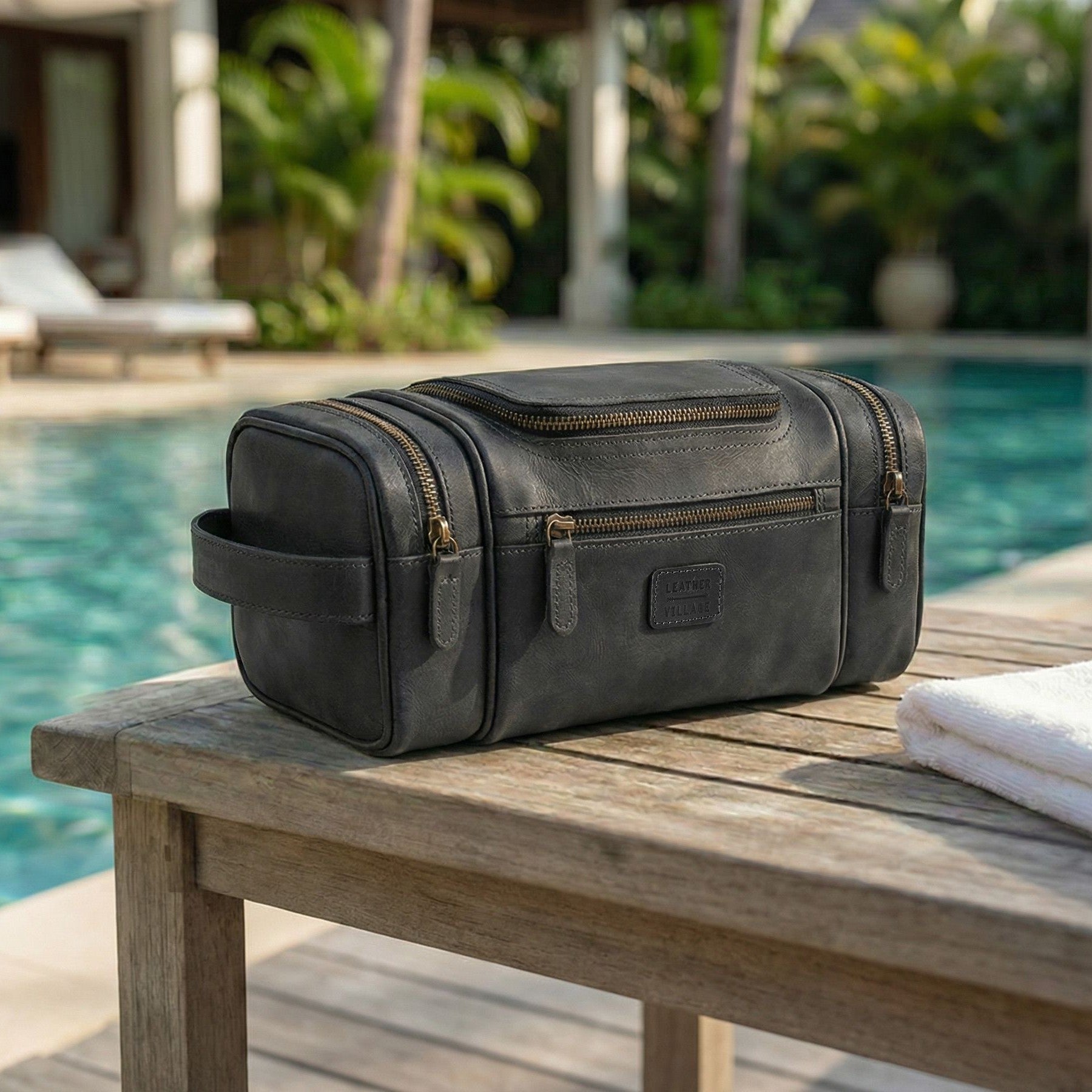 Leather Village Durable Leather Toiletry Organizer for Travel Essentials