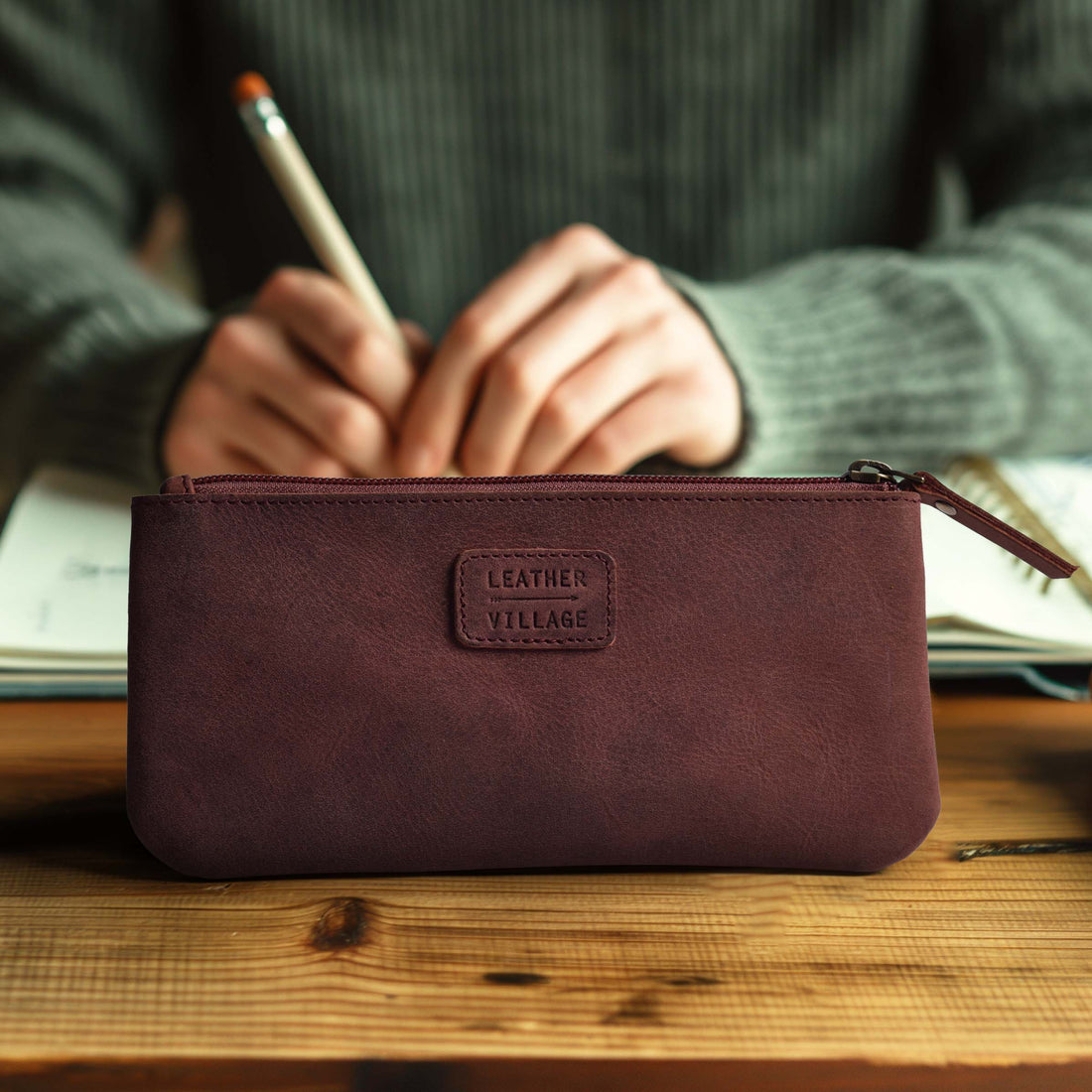 LEATHER VILLAGE Leather Pencil Pouch Pen Case - Matte Black - 8"X4"- Double Pocket - Elegant and Practical Zipper Pouch Holder for Artists, Men, and Women