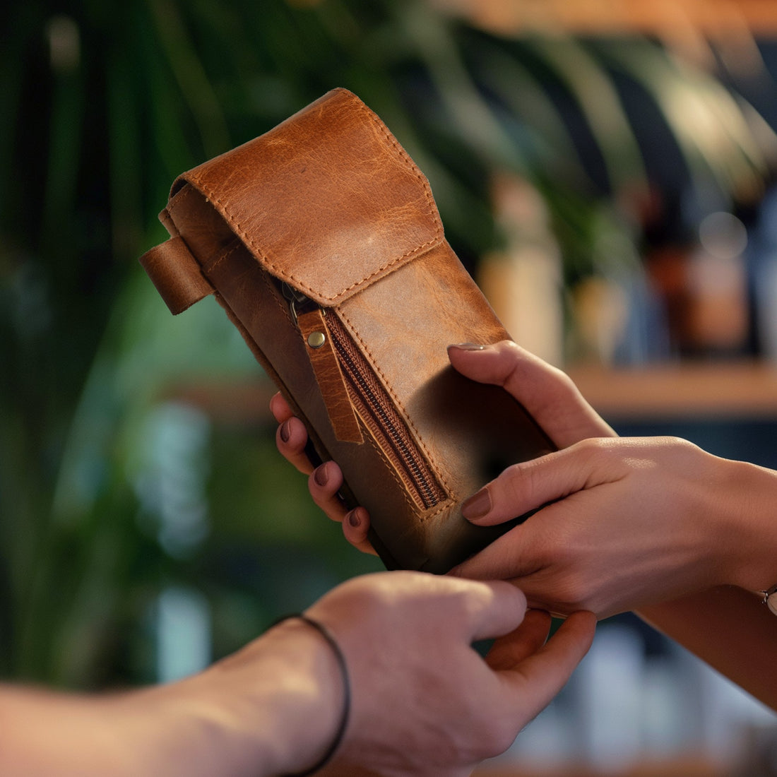 Leather Phone Holster Pouch - Tan