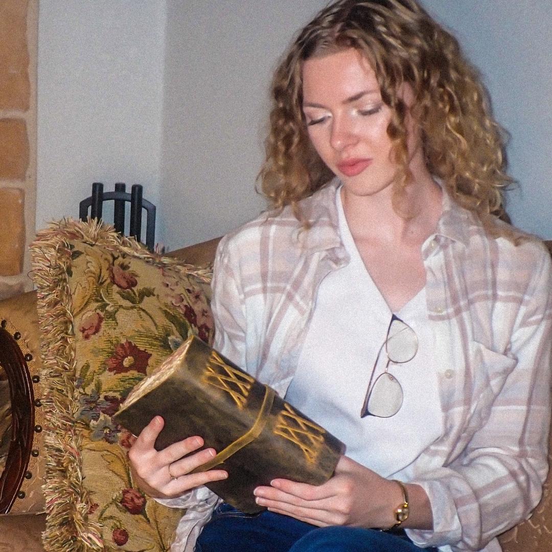 Leather Village fuchsia antique leather bound vintage paper